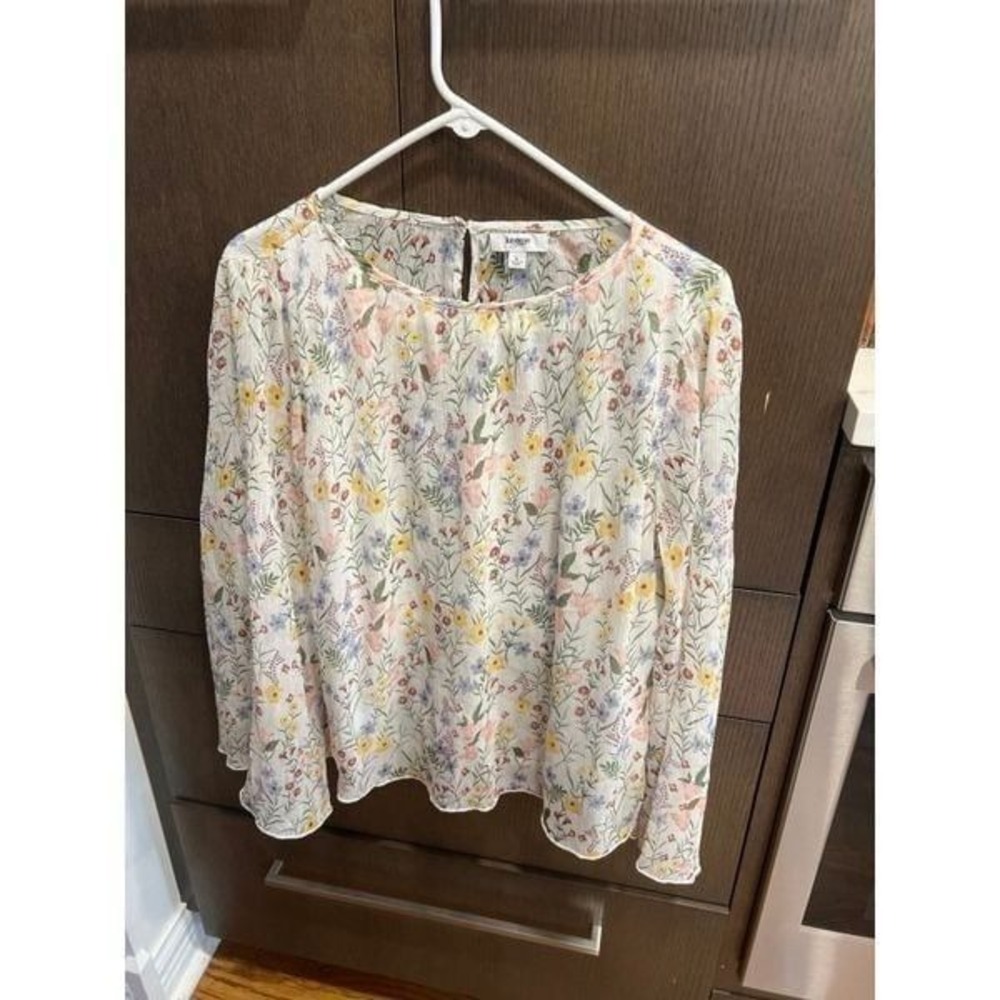 Kensie Shirt Women's‎ Large White Floral Lightly Lined Long Flared Sleeve Flowy